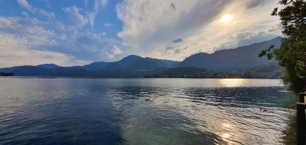 Beautiful Place A Lago D'Orta Mit Direktem Seezugang Omegna Exterior foto